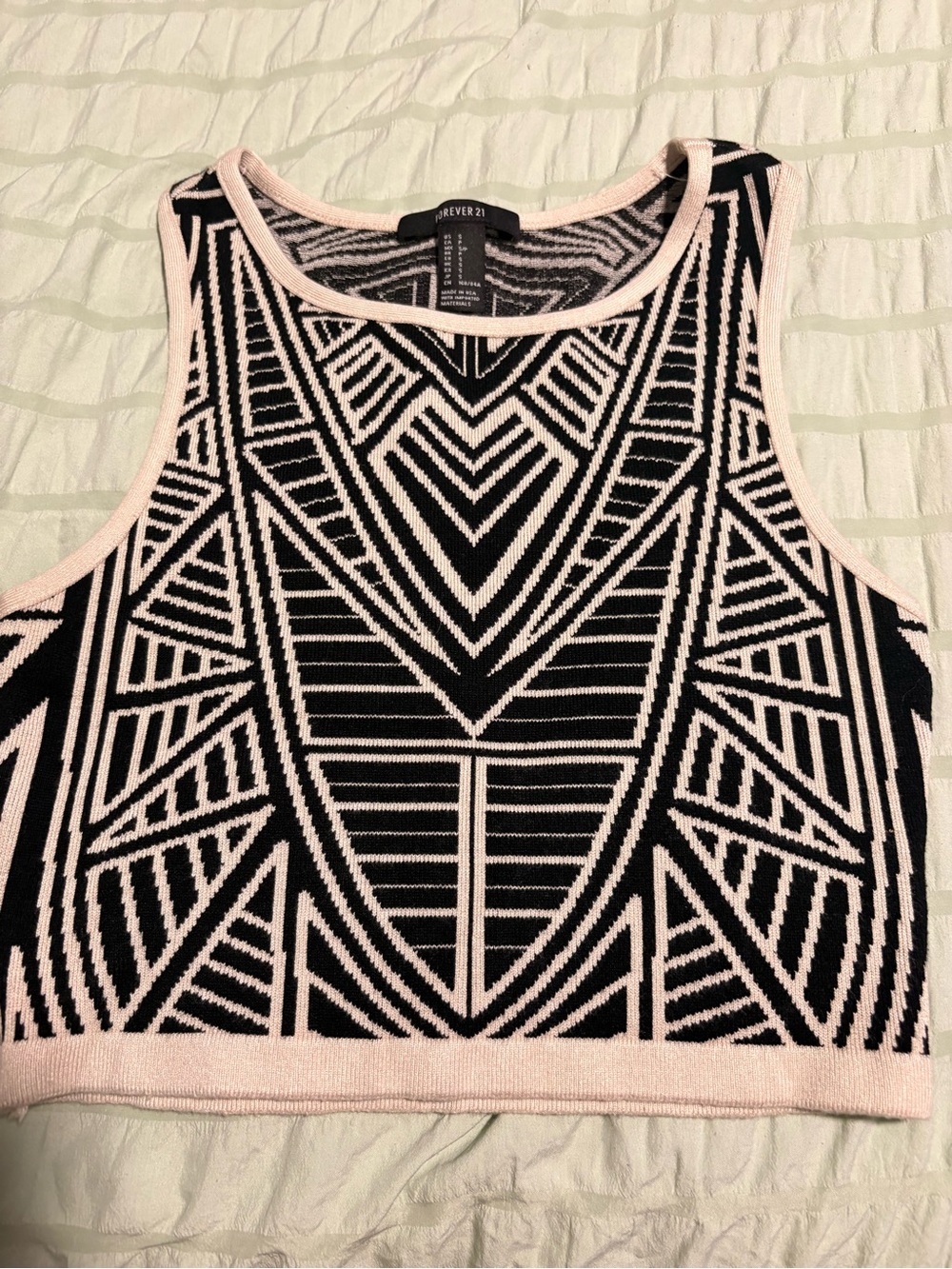Forever 21 Black and Light Pink Geometric Crop Top